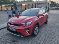 Gebraucht Kia Stonic 80 PS (58 kW) 2023 Rot SUV