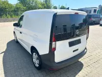 Gebraucht VW Caddy 122 PS (89 kW) 2023 Weiß Van / Kleinbus