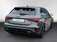 Gebraucht Audi RS3 Sport 400 PS (294 kW) 2026 Grau Limousine