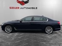 Gebraucht BMW 750L Executive 400 PS (294 kW) 2018 Blau Limousine