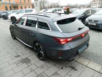 Neu Cupra Leon VZ 333 PS (244 kW) 2025 Magnetic grau matt Kombi