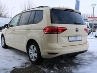 Gebraucht VW Touran Comfortline 150 PS (110 kW) 2024 Beige Van / Kleinbus