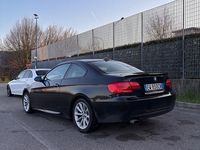 Gebraucht BMW 320 Performance 184 PS (135 kW) 2010 Schwarz Coupé