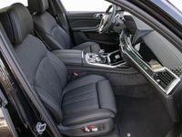 Neu Alpina XB7 621 PS (456 kW) 2026 Saphirschwarz metallic SUV