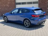 Gebraucht BMW 118 Shadowline 140 PS (102 kW) 2021 Phytonicblau metallic (c1m) Kleinwagen
