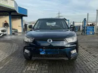 Gebraucht SsangYong Tivoli 130 PS (95 kW) 2015 Blau SUV