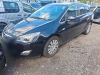 Gebraucht Opel Astra 160 PS (117 kW) 2010 Schwarz Kombi
