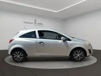 Gebraucht Opel Corsa Selection 70 PS (51 kW) 2012 Silber Kleinwagen