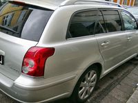 Gebraucht Toyota Avensis Executive 147 PS (108 kW) 2009 Grau metallic Kombi