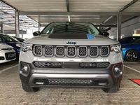Gebraucht Jeep Compass Trailhawk 241 PS (177 kW) 2023 Grau SUV