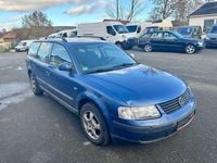 Gebraucht VW Passat Comfortline 101 PS (74 kW) 1998 Blau Kombi