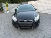 Gebraucht Ford Focus Titanium 125 PS (91 kW) 2013 Schwarz Limousine