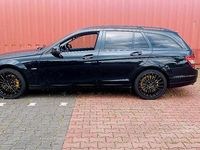 Gebraucht Mercedes C180 156 PS (114 kW) 2010 Schwarz Kombi