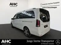 Gebraucht Mercedes V300 Avantgarde 237 PS (174 kW) 2024 Weiß Van / Kleinbus
