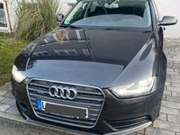 Używany Audi A4 Attraction 170 KM (125 kW) 2015 Czarny Kombi