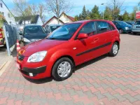 Gebraucht Kia Rio 97 PS (71 kW) 2009 Rot Limousine