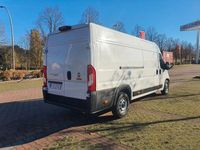 Gebraucht Fiat Ducato 140 PS (102 kW) 2022 Weiß Van