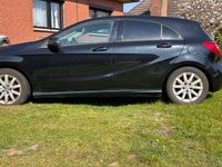 Gebraucht Mercedes A160 90 PS (66 kW) 2014 Schwarz Limousine