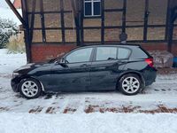 Gebraucht BMW 116 136 PS (100 kW) 2011 Schwarz Kleinwagen