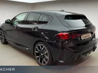 Gebraucht BMW 120 Shadowline 150 PS (110 kW) 2025 Saphirschwarz metallic Kleinwagen