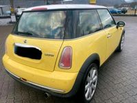 Gebraucht Mini Cooper Coupé 116 PS (85 kW) 2004 Gelb Coupé
