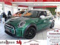 Gebraucht Mini Cooper S 135 kW (184 PS) 2021 British racing green metallic Kleinwagen