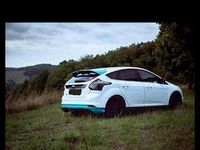 Gebraucht Ford Focus Titanium 182 PS (133 kW) 2011 Weiß Limousine