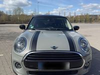Gebraucht Mini Cooper 136 PS (100 kW) 2019 Grau Kleinwagen
