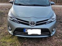 Gebraucht Toyota Verso 124 PS (91 kW) 2013 Grau Van / Kleinbus