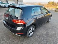 Gebraucht VW e-Golf 100 kW (136 PS) 2018 Schwarz Kleinwagen
