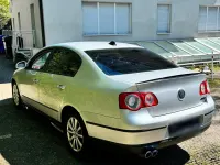 Gebraucht VW Passat 140 PS (102 kW) 2009 Grau Limousine