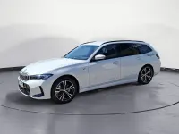 Gebraucht BMW 320 M Sport 190 PS (139 kW) 2026 Alpinweiß uni Kombi