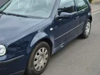 Gebraucht VW Golf IV 101 PS (74 kW) 2002 Blau Kleinwagen