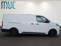Gebraucht Toyota Proace 144 PS (105 kW) 2022 Weiss Van / Kleinbus