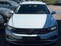 Gebraucht VW Passat 150 PS (110 kW) 2022 Weiß Kombi