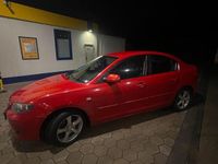 Gebraucht Mazda 3 105 PS (77 kW) 2004 Rot Limousine