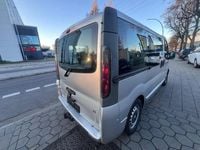 Gebraucht Opel Vivaro 135 PS (99 kW) 2005 Silber Van / Kleinbus