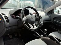 Gebraucht Kia Ceed 105 PS (77 kW) 2012 Grau Kleinwagen