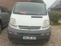 Gebraucht Opel Vivaro 2001 Weiß Van / Kleinbus