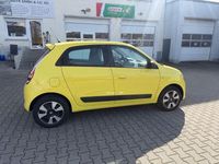 Gebraucht Renault Twingo LIMITED 69 PS (50 kW) 2018 Gelb Kleinwagen