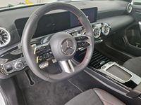 Gebraucht Mercedes A200 Advanced Plus 163 PS (119 kW) 2023 Weiß Limousine