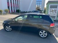 Gebraucht VW Golf VI Team 122 PS (89 kW) 2010 Schwarz Kleinwagen