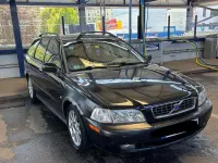 Gebraucht Volvo V40 122 PS (89 kW) 2003 Schwarz Kombi