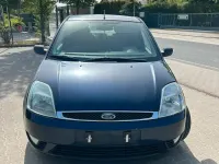 Gebraucht Ford Fiesta 80 PS (58 kW) 2005 Blau Kleinwagen