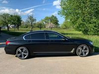 Gebraucht BMW 730L Executive 265 PS (194 kW) 2019 Schwarz Limousine