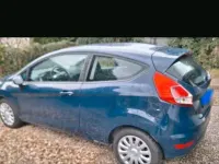 Gebraucht Ford Fiesta 70 PS (51 kW) 2016 Blau Kleinwagen