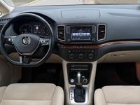 Gebraucht VW Sharan 184 PS (135 kW) 2015 Braun Van / Kleinbus