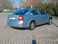 Gebraucht Skoda Octavia 102 PS (75 kW) 2010 Grün Limousine