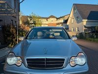 Gebraucht Mercedes C180 129 PS (94 kW) 2001 Silber Limousine