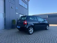 Gebraucht VW Polo 54 PS (39 kW) 2003 Schwarz Limousine